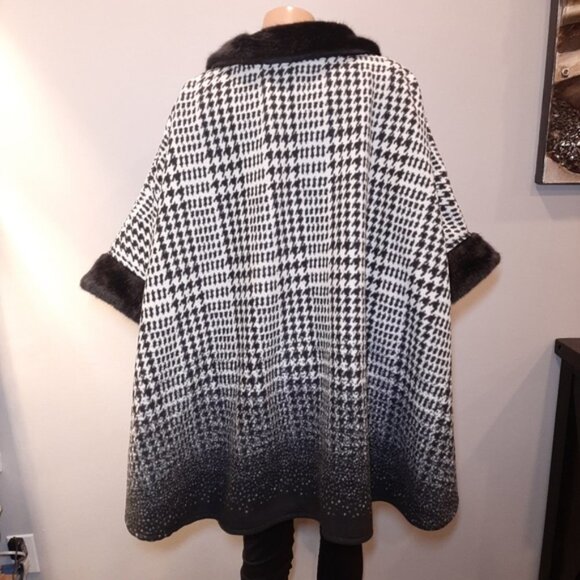 Marina Luna Houndstooth Cloak Winter Fleece Cape Poncho Coat Faux Fur Trim L XL - Picture 8 of 15